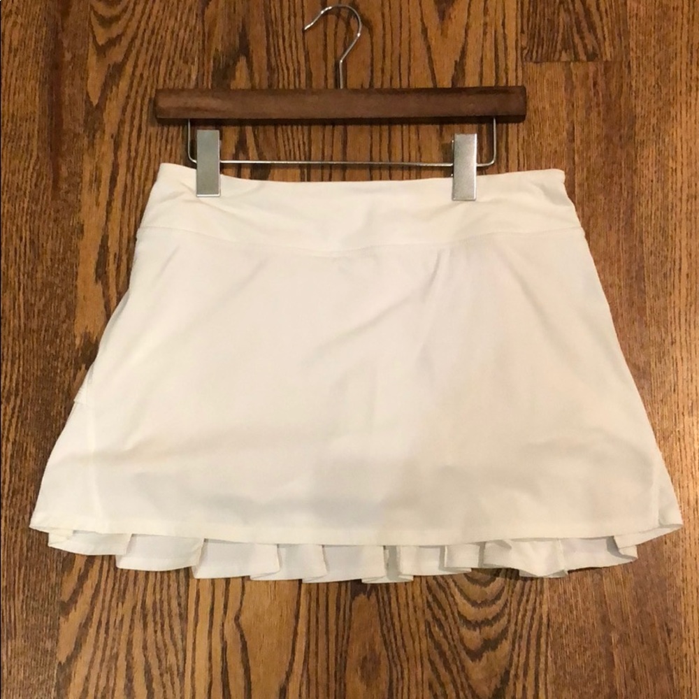 Lululemon pace setter skirt